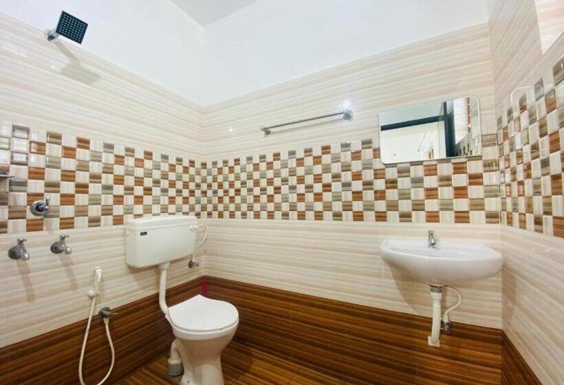 Grand Harmony Beach Resort كوفالام المظهر الخارجي الصورة